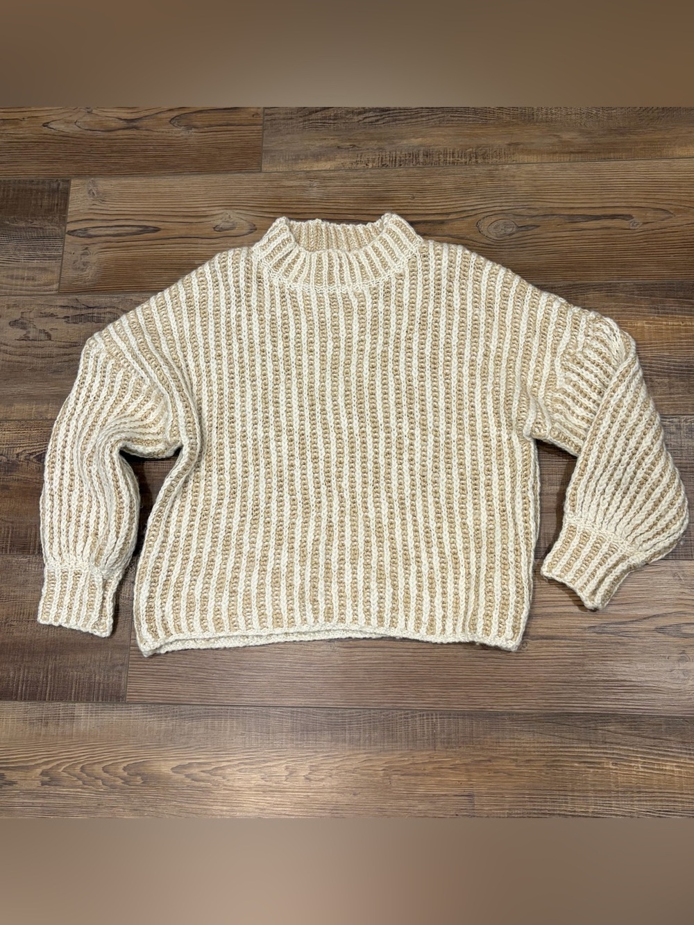 POL Two-Tone Cream & Tan wool blend Ribbed Mock‎ Neck Sm oversized Sweater